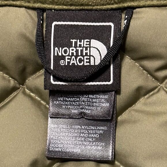 The North Face Transit Diamond Quilted Down Jacket - Picture 7 of 8